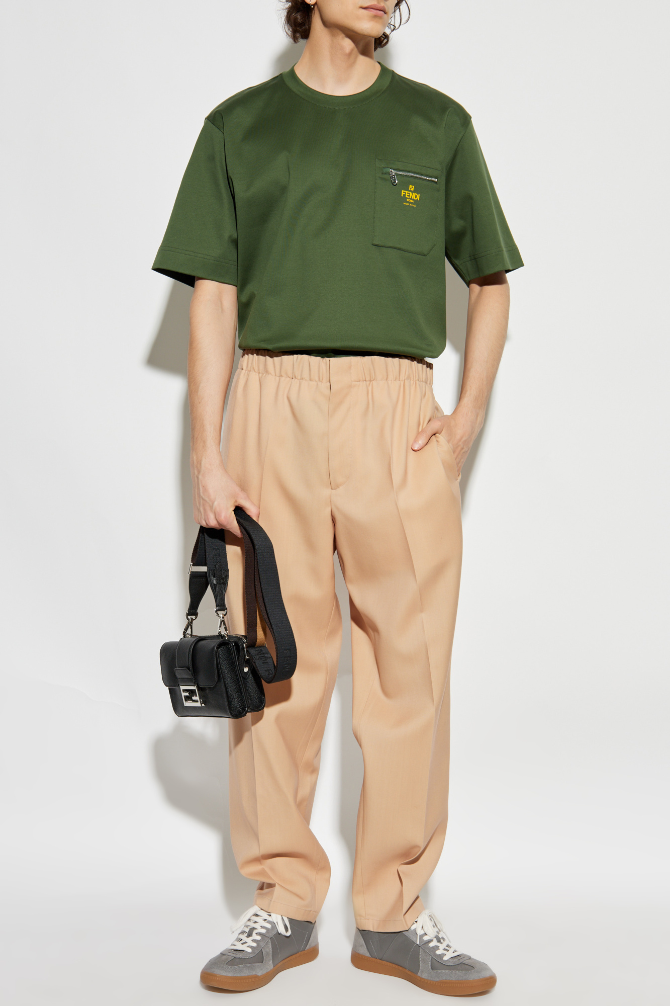 Tシャツ・カットソー FENDI Men T-shirt Green FY0936ARYR F083B FY0936ARYYF083B_03?wid=2000&